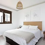 Home2book Alessandro, Design & Comfort