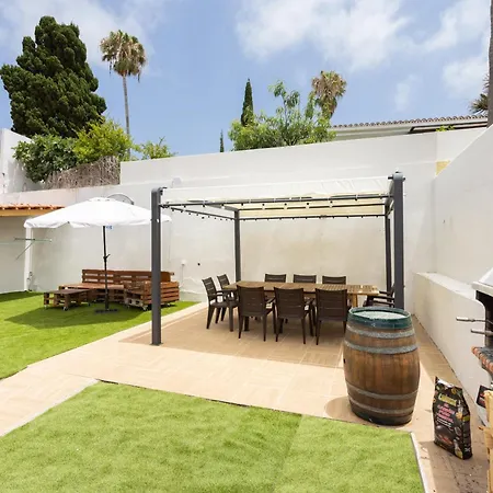 Home2book Alessandro, Design & Comfort סאוסאל