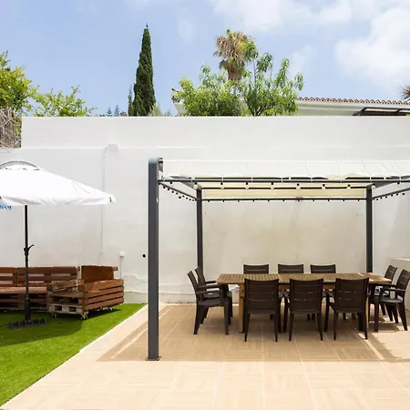 וילה Home2book Alessandro, Design & Comfort