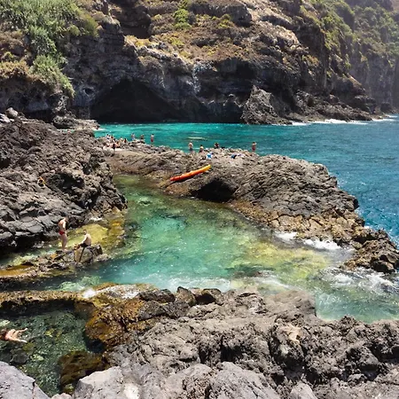 Home2book Alessandro, Design & Comfort * סאוסאל