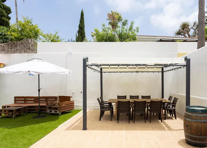 Villa Home2book Alessandro, Design & Comfort